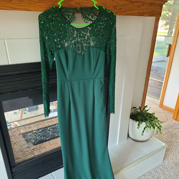 Lulus long lace sleeve floor length dress with open back - Picture 4 of 4